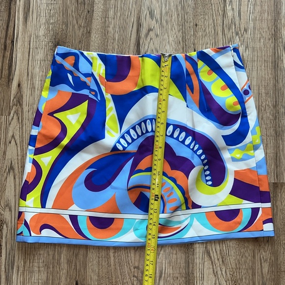 NEW! Zara Geometric Print Mini Skirt - Picture 4 of 7